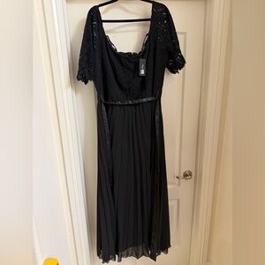 City Chic Black Lace Maxi Dress